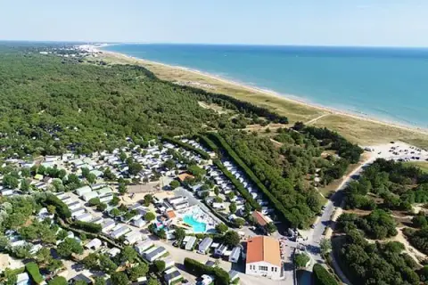 Camping de la Parée du Jonc