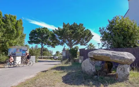 Le Dolmen
