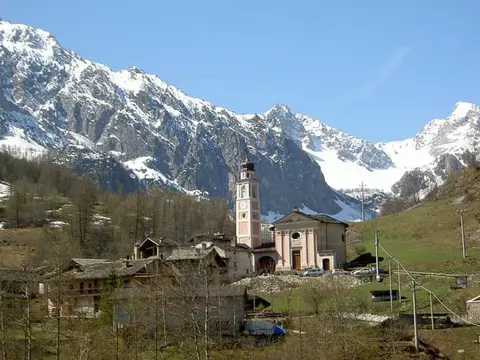 Camping Campo Base