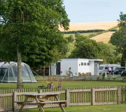 Little Winnick Touring Park