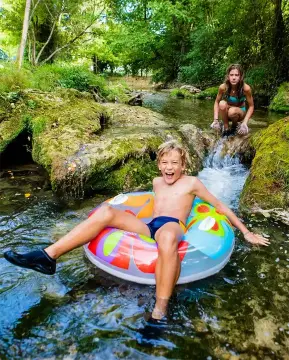 Camping Au Fil de l'Eau