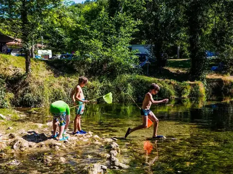 Camping Au Fil de l'Eau