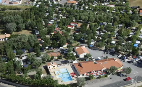 Le Bosquet