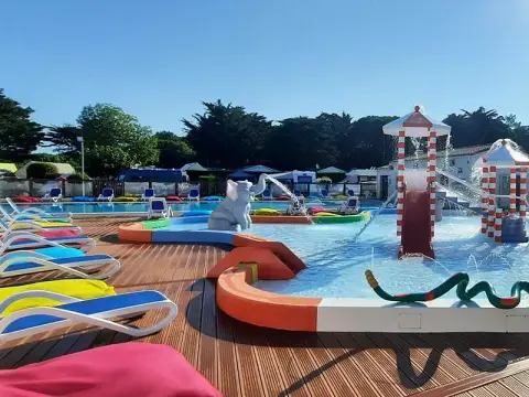 Camping Île-de-Ré au Val de Loire en Ré