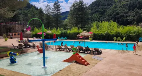 Camping le Mas de Champel