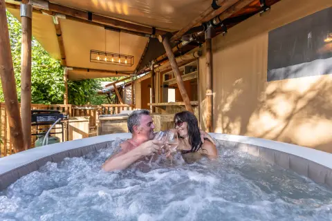Camping Aloha Plage - Hip Village