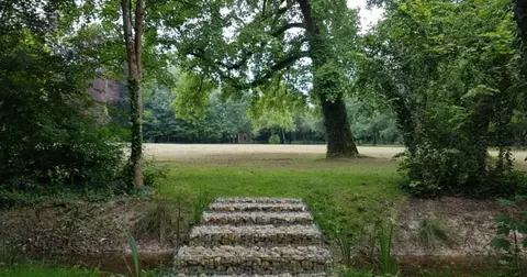 Parc des charmilles - Aigre