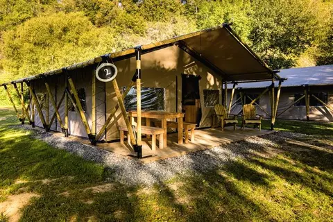 Camping "Pont de Deulin"