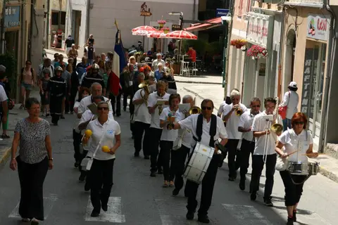 Aire de stationnement Castellane