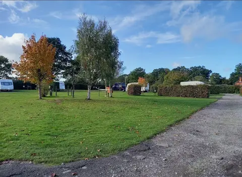 Oakley Farm Caravan Park