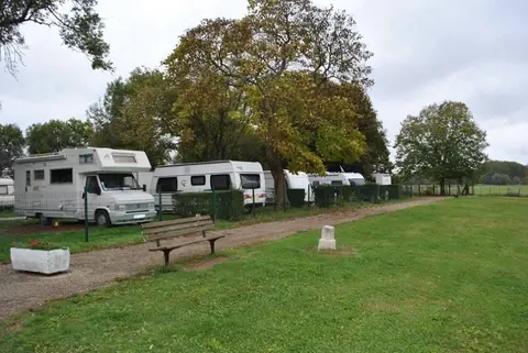 Camping Les Herlequins