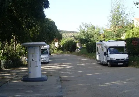 Aire de Camping Car du camping Amélia