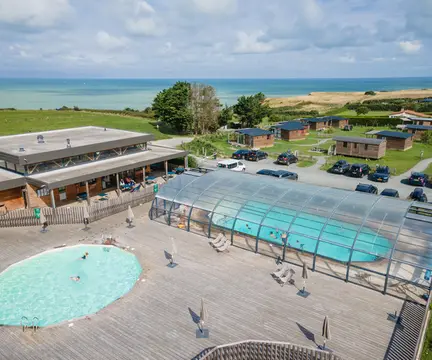 Les Falaises