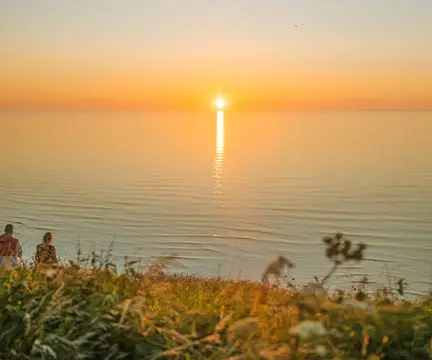 Les Falaises