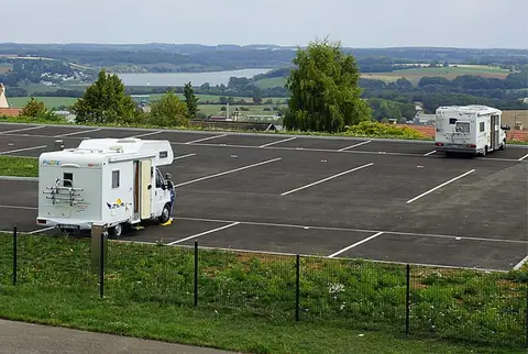 Aire camping-car du Grand Langres