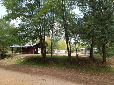 Aire de camping-Cars Briollay