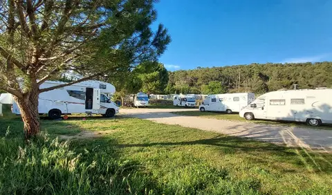 Aire CAMPING-CAR PARK de Bédoin, Mont Ventoux