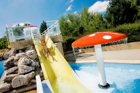 Camping Le Bontemps - Ciela Village - Isère