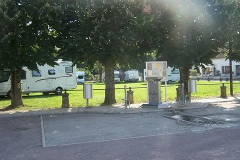 Aire de camping-cars de Chaource