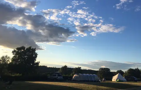Tom's Field Camping