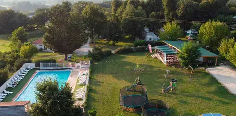 Camping Les Chênes Clairs