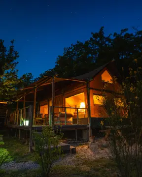 Le Camp