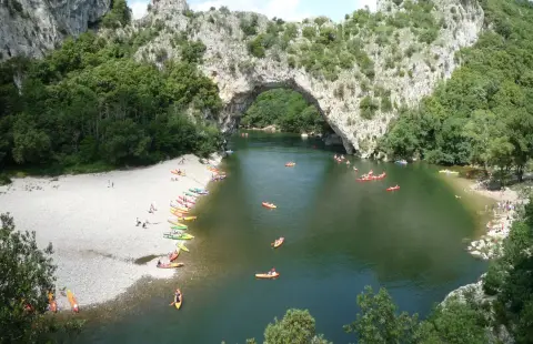 Camping la Rouvière les Pins