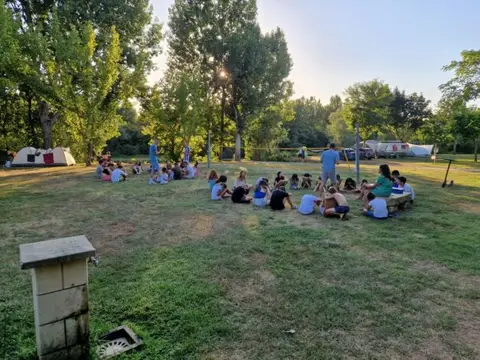 Camping Le Perpetuum