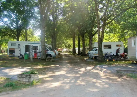 Aire de camping-car du Fronton