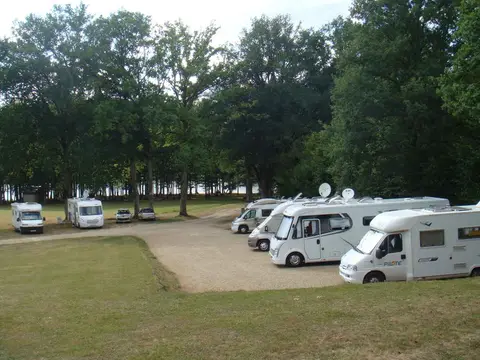 Aire Camping-cars Bujaleuf