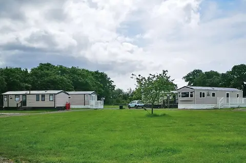 Chelsfield Farm Holiday Park