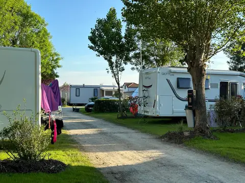 Camping de Prigny