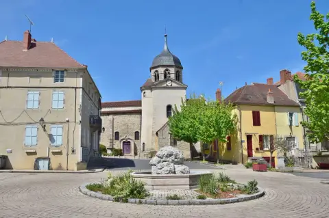 Le Pontillard