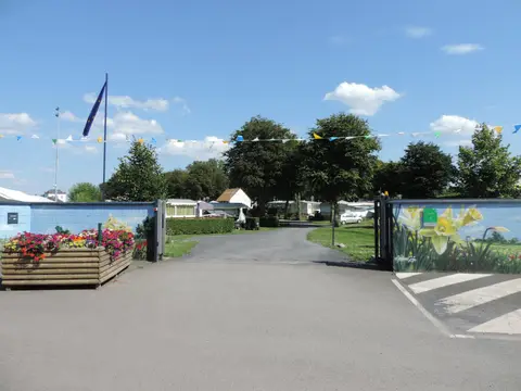 Camping Les Aillots