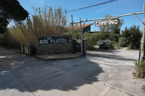 Les Bois Flottés