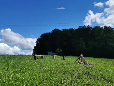 Naturcamping auf dem bauernhof