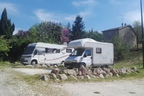 Aire Camping-Cars Mauvezin