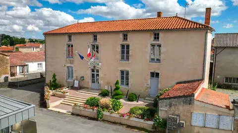 Aire de Camping-car Palias, Moutiers-sur-le-Lay