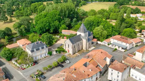 Aire de Camping-car Palias, Moutiers-sur-le-Lay