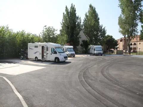 Istres Aire de stationnement pour campings-cars