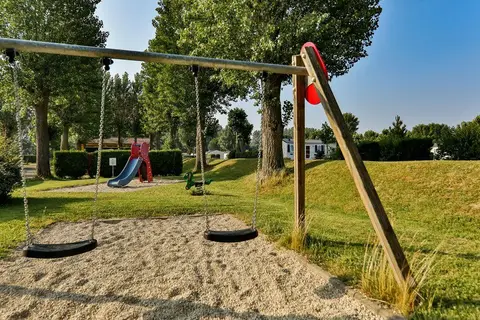 Camping de l'Abbatiale