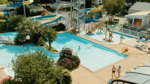Camping De La Piscine