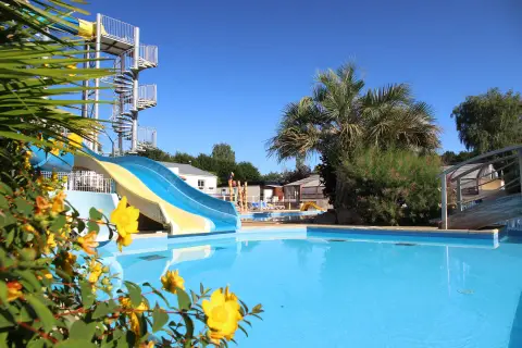Camping De La Piscine