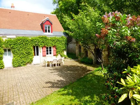 Caves du Père Auguste – Aire de services