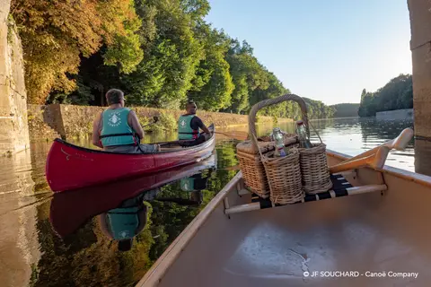 Camping River Camp