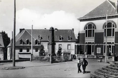 Place des Bruyères