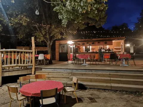 La nuit au lac