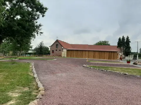 Aire de camping-Cars Arras Vallée de la Scarpe