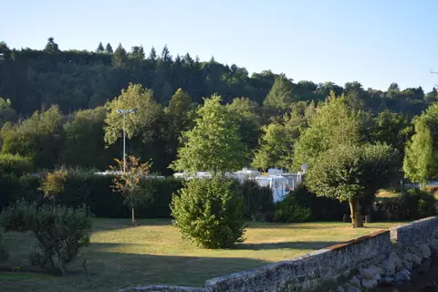 Aire de camping-car municipale de Saint-Priest-Taurion