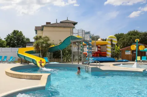 Camping Ushuaïa Villages Le Parc De La Grève